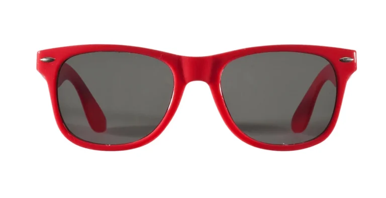 Rote Mohrenhof Sonnenbrille von vorne gesehen mit dunklen Gläsern